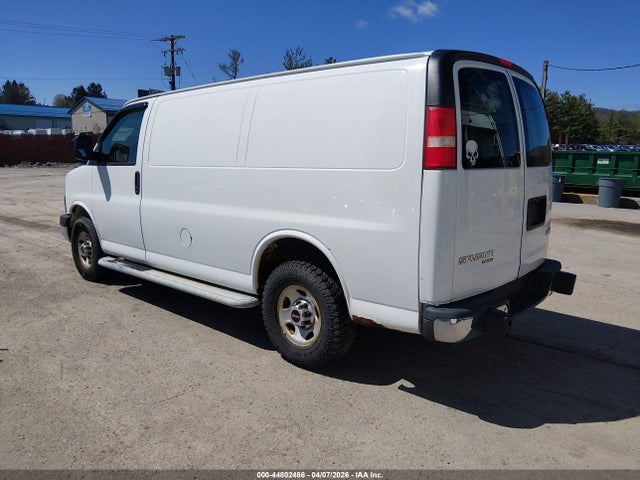 2014 GMC SAVANA 2500 1GTW7FCA6E1906023 Photo 2