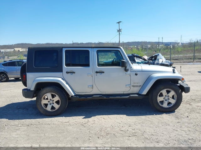 2008 Jeep Wrangler Unlimited Sahara მანქანა იყიდება აუქციონზე, vin: 1J8GA59108L628650, აუქციონის ნომერი: 44802566