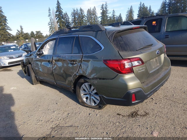2019 SUBARU OUTBACK 4S4BSAHC9K3239874 Photo 2