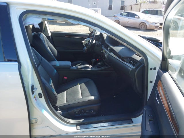 Aukcja sprzedaży 2014 Lexus Es 350, vin: JTHBK1GG2E2084814, numer aukcji: 44802640