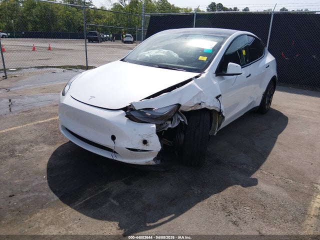 2025 Tesla Model Y Long Range Dual Motor Rear-wheel Drive მანქანა იყიდება აუქციონზე, vin: 7SAYGDED2SA337839, აუქციონის ნომერი: 44802644