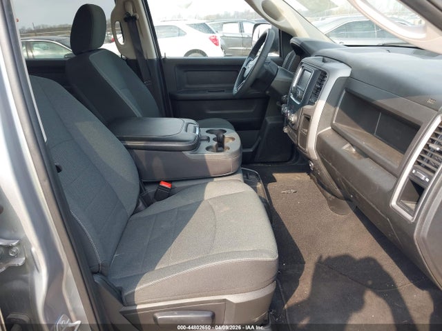Продажа на аукционе авто 2022 Ram 1500 Classic Tradesman  4x4 5'7 Box, vin: 3C6RR7KG3NG313974, номер лота: 44802650