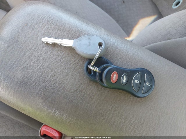 Aukcja sprzedaży 2002 Dodge Intrepid Se, vin: 2B3HD46R32H286849, numer aukcji: 44802669