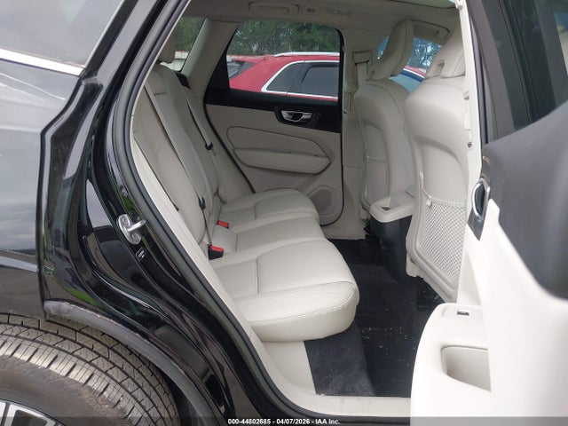 2023 Volvo Xc60 B5 Plus Bright Theme მანქანა იყიდება აუქციონზე, vin: YV4L12RN8P1356914, აუქციონის ნომერი: 44802685