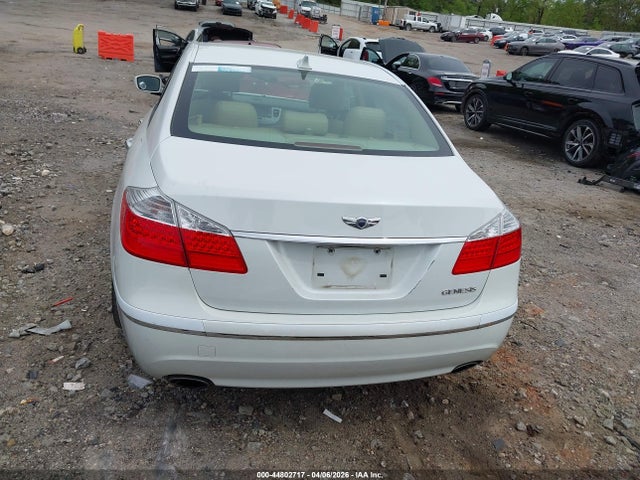 Продаж на аукціоні авто 2011 Hyundai Genesis 3.8, vin: KMHGC4DE3BU114729, номер лоту: 44802717