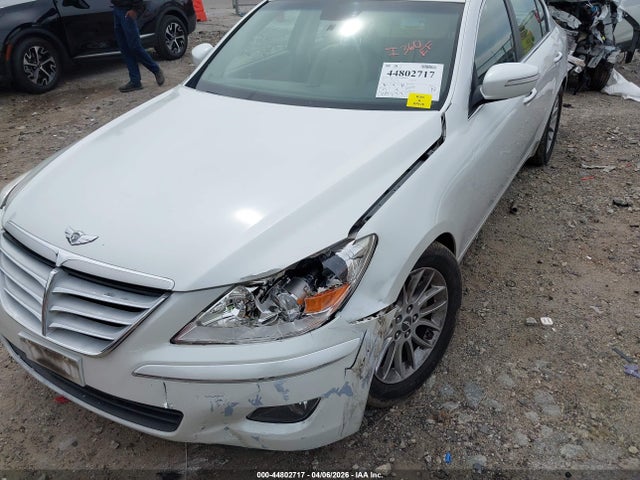 Продаж на аукціоні авто 2011 Hyundai Genesis 3.8, vin: KMHGC4DE3BU114729, номер лоту: 44802717