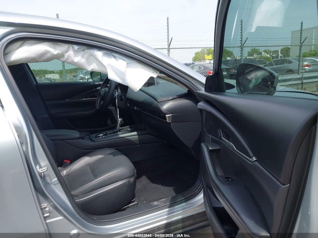 44802844 :رقم المزاد ، 3MVDMBBL9MM253831 vin ، 2021 Mazda Cx-30 Select مزاد بيع
