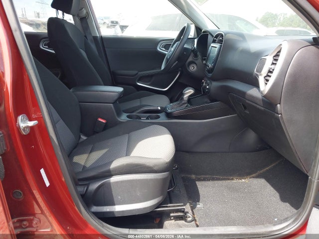 KNDJ23AU5L7097015 KIA SOUL LX