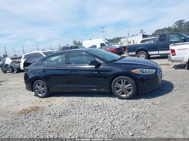 Hyundai ELANTRA SE 2017 5NPD84LF1HH132510 Image 14