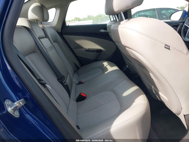 44802870 :رقم المزاد ، 1G4PR5SK4D4138439 vin ، 2013 Buick Verano Convenience Group مزاد بيع