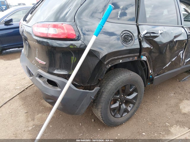 Продажа на аукционе авто 2015 Jeep Cherokee Trailhawk, vin: 1C4PJMBS2FW650357, номер лота: 44802883