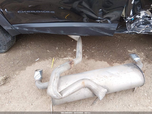 Продажа на аукционе авто 2015 Jeep Cherokee Trailhawk, vin: 1C4PJMBS2FW650357, номер лота: 44802883