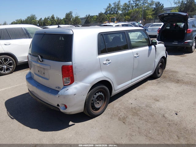 JTLZE4FE6EJ052418 Scion XB