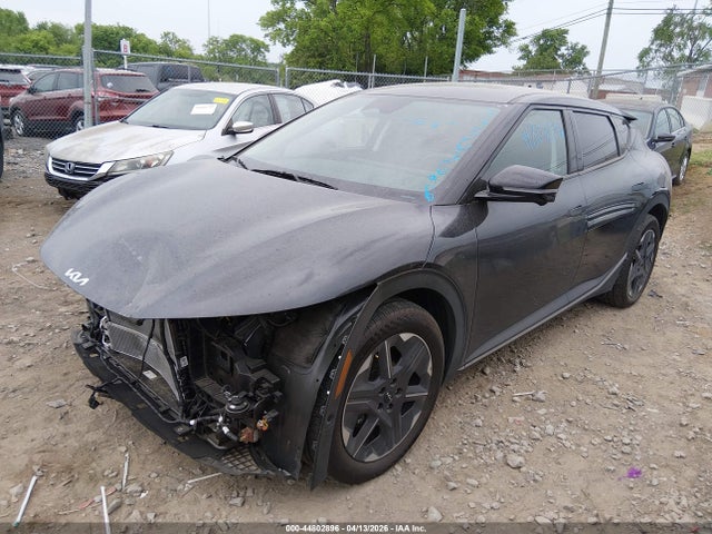 5XYC34JA5SG002486 KIA Ev6 Light Long Range