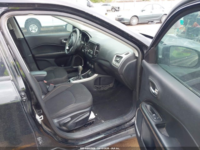 3C4NJCABXJT468987 Jeep Compass Sport Fwd