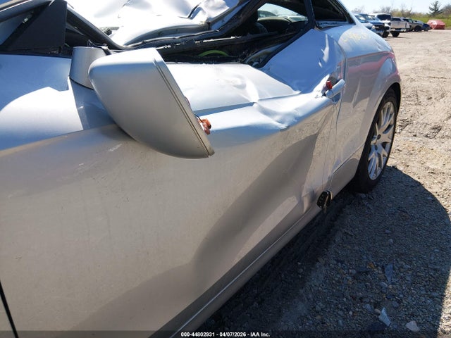 44802931 :رقم المزاد ، TRUDD38J481005833 vin ، 2008 Audi Tt 3.2 مزاد بيع