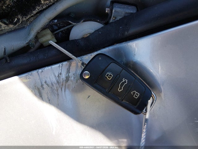44802931 :رقم المزاد ، TRUDD38J481005833 vin ، 2008 Audi Tt 3.2 مزاد بيع