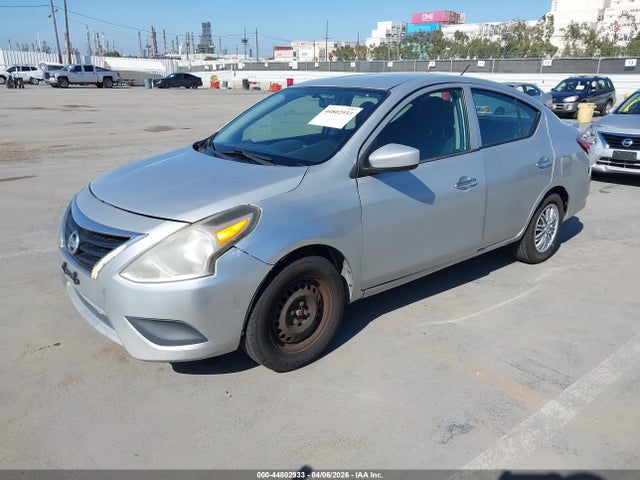 3N1CN7AP3JL876443 Nissan Versa 1.6 Sv