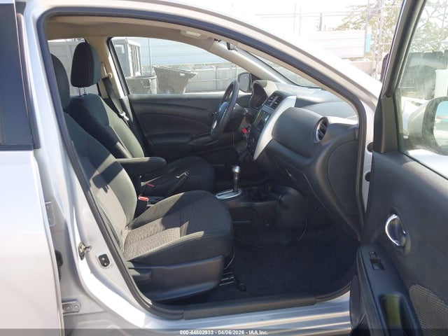 3N1CN7AP3JL876443 Nissan Versa 1.6 Sv