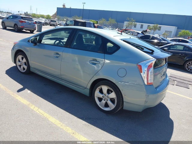 Toyota Prius Five 2015 JTDKN3DU3F1897021 Image 3