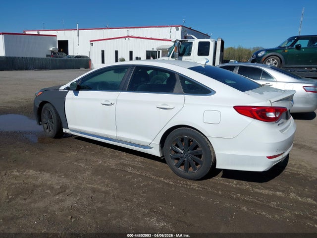 Продаж на аукціоні авто 2015 Hyundai Sonata Sport, vin: 5NPE34AF4FH052671, номер лоту: 44802993