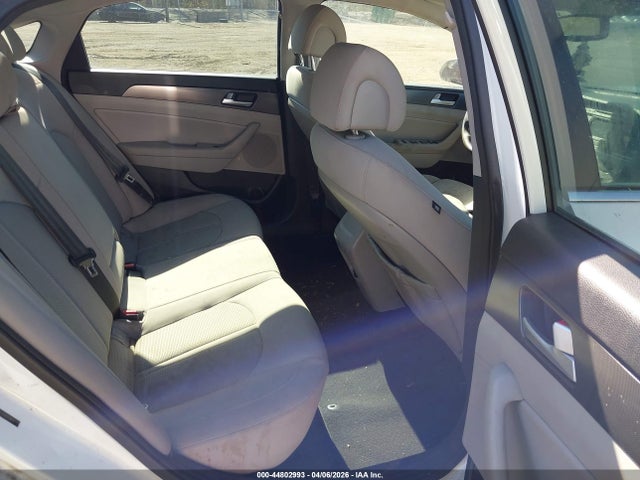 Продаж на аукціоні авто 2015 Hyundai Sonata Sport, vin: 5NPE34AF4FH052671, номер лоту: 44802993