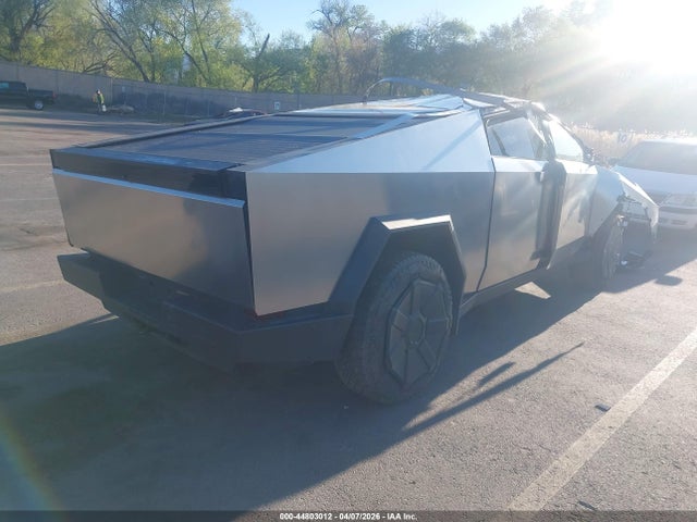 Tesla Cybertruck All-wheel Drive 2024 7G2CEHED6RA037068 Image 4