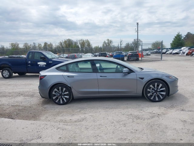 Продаж на аукціоні авто 2025 Tesla Model 3 Long Range Rear-wheel Drive/standard Rear-wheel Drive, vin: 5YJ3E1EA0SF062847, номер лоту: 44803013