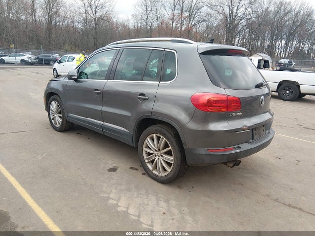 Продажа на аукционе авто 2012 Volkswagen Tiguan Se, vin: WVGAV7AX6CW005324, номер лота: 44803030