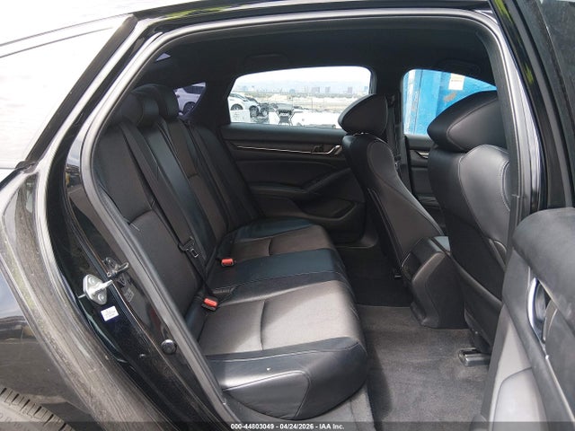 1HGCV1F35JA203887 Honda Accord Sport
