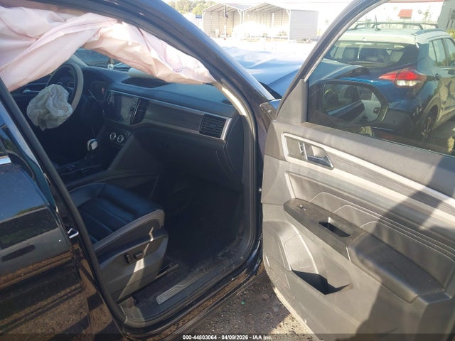 44803064 :رقم المزاد ، 1V2TR2CA6MC527904 vin ، 2021 Volkswagen Atlas 3.6l V6 Sel Premium مزاد بيع