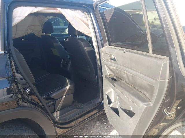 44803064 :رقم المزاد ، 1V2TR2CA6MC527904 vin ، 2021 Volkswagen Atlas 3.6l V6 Sel Premium مزاد بيع