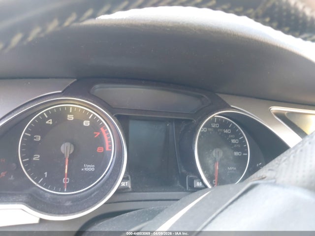 Продажа на аукционе авто 2011 Audi A5 2.0t Premium, vin: WAUGFAFR5BA045809, номер лота: 44803069