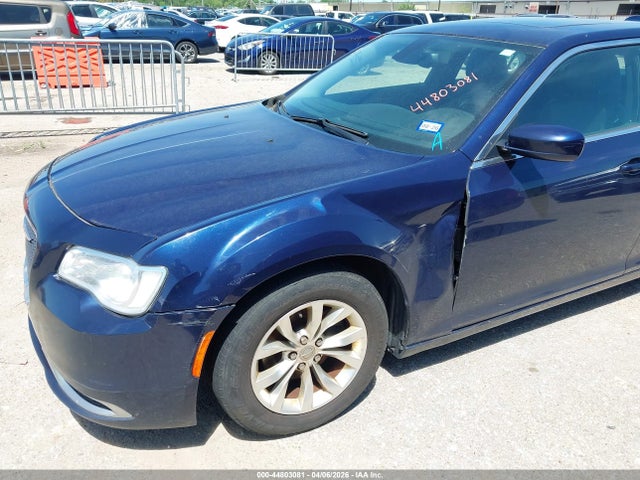 Aukcja sprzedaży 2015 Chrysler 300 Limited, vin: 2C3CCAAG1FH828718, numer aukcji: 44803081