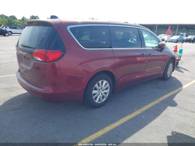 2021 CHRYSLER VOYAGER 2C4RC1AG3MR526439 Photo 3