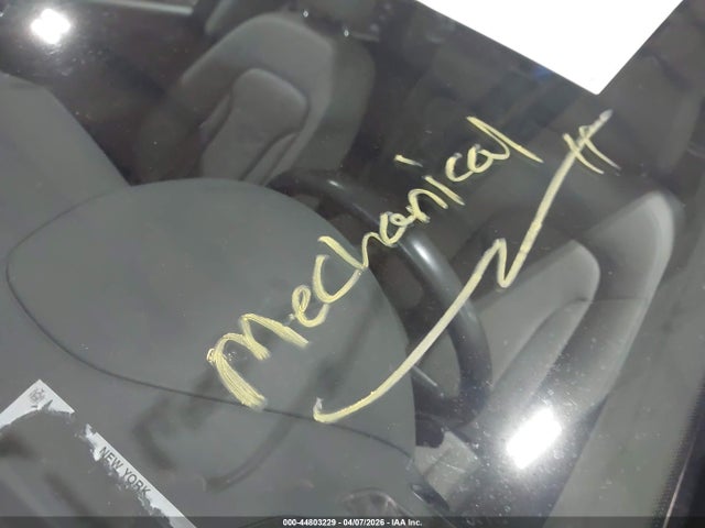 44803229 :رقم المزاد ، WA1CFAFP1CA027660 vin ، 2012 Audi Q5 2.0t Premium مزاد بيع