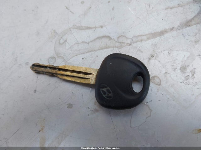 2005 HYUNDAI TUCSON KM8JM12B25U068227 Photo 10