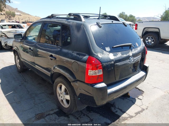 2005 HYUNDAI TUCSON KM8JM12B25U068227 Photo 2