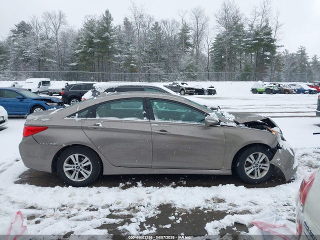 Hyundai SONATA GLS 2014 5NPEB4AC4EH856203 Image 14