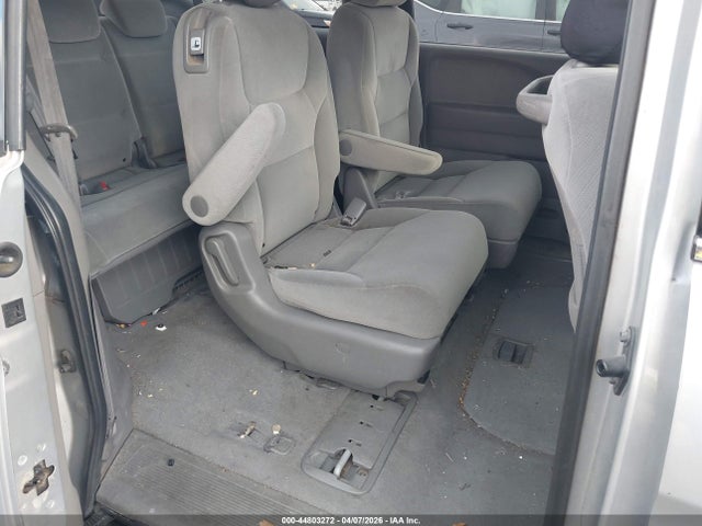 44803272 :رقم المزاد ، 5FNRL3H20AB100222 vin ، 2010 Honda Odyssey Lx مزاد بيع