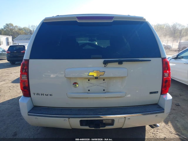 2011 Chevrolet Tahoe Ltz მანქანა იყიდება აუქციონზე, vin: 1GNSKCE04BR228389, აუქციონის ნომერი: 44803328