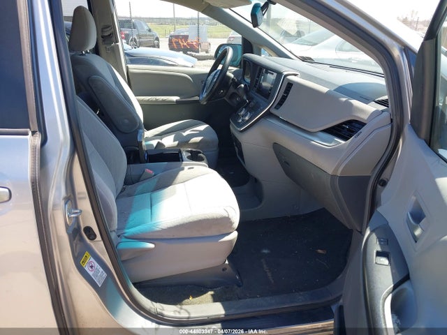 2015 TOYOTA SIENNA 5TDKK3DC1FS655086 Photo 4