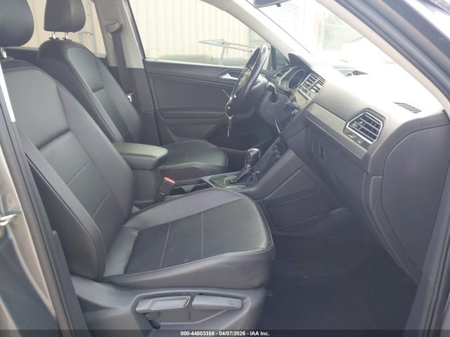 Aukcja sprzedaży 2018 Volkswagen Tiguan 2.0t Se/2.0t Sel, vin: 3VV3B7AX0JM190278, numer aukcji: 44803358