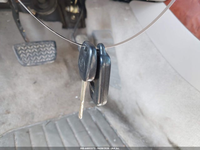 2003 TOYOTA CAMRY 4T1BE30KX3U133015 Photo 10