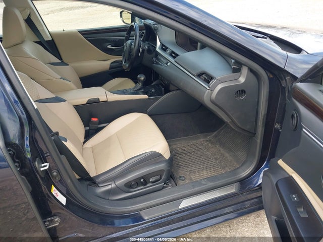 Aukcja sprzedaży 2019 Lexus Es 300h, vin: JTHB21B1XK2042843, numer aukcji: 44803441