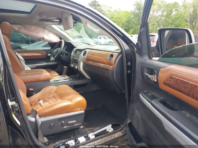 Продажа на аукционе авто 2020 Toyota Tundra, vin: 5TFAY5F12LX871181, номер лота: 44803479