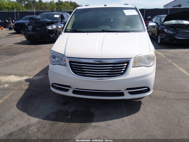 2011 Chrysler Town & Country Limited მანქანა იყიდება აუქციონზე, vin: 2A4RR6DG4BR655286, აუქციონის ნომერი: 44803508