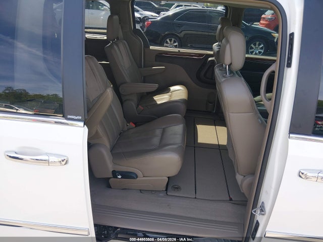 2011 Chrysler Town & Country Limited მანქანა იყიდება აუქციონზე, vin: 2A4RR6DG4BR655286, აუქციონის ნომერი: 44803508