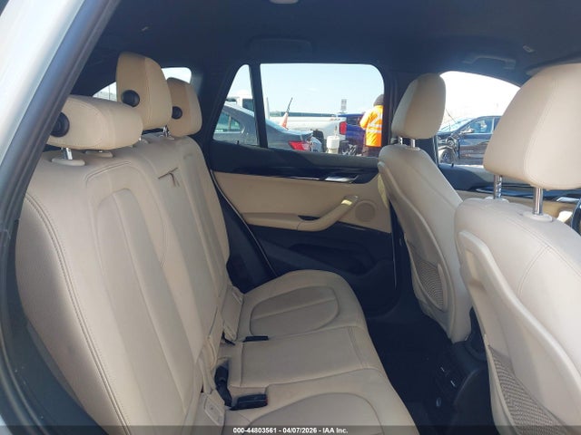Продажа на аукционе авто 2017 Bmw X1 Xdrive28i, vin: WBXHT3C36H5F80800, номер лота: 44803561