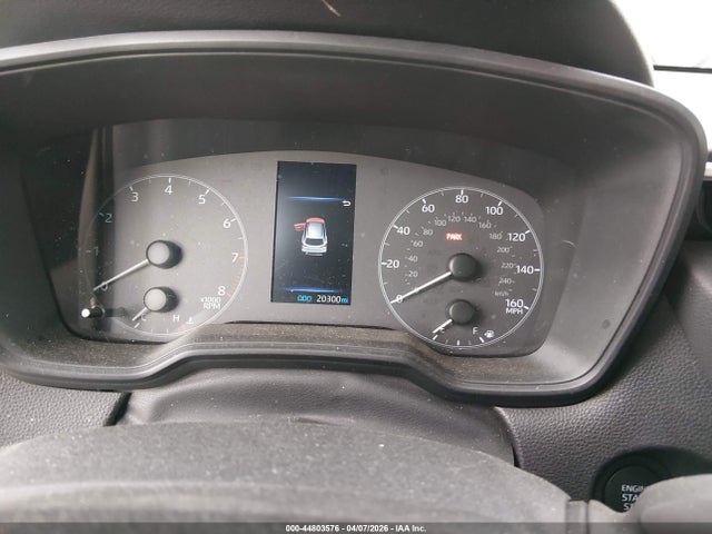2025 Toyota Corolla Cross Le მანქანა იყიდება აუქციონზე, vin: 7MUCAABG4SV133067, აუქციონის ნომერი: 44803576